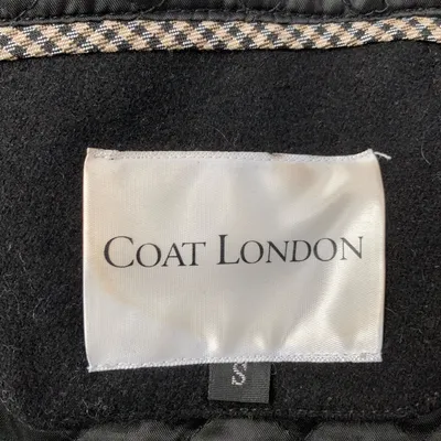 Kappa (Svart) från Coat London thumbnail 3