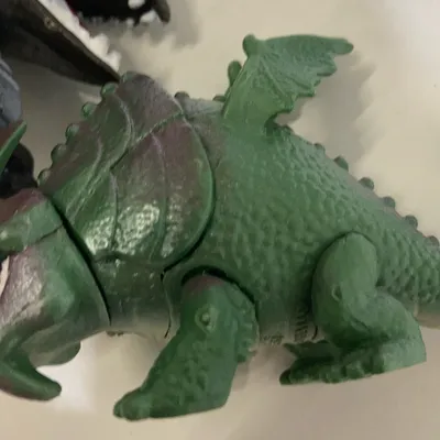 Leksaksfigur (DRAKTRÄNAREN) från DWA LLC thumbnail 3