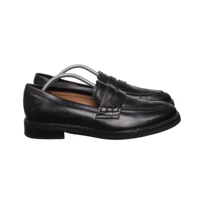 Loafers (Svart) från Flattered