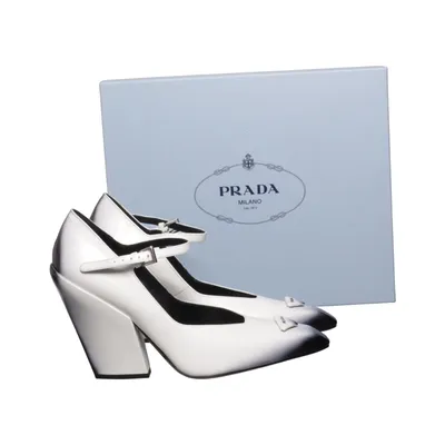 Pumps (Mary Jane) von Prada Leder