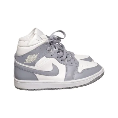 Sneakers (1 Mid Stealth ) från Nike Air Jordan