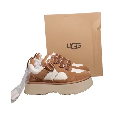 Sneakers (Astromel ) van UGG Suède