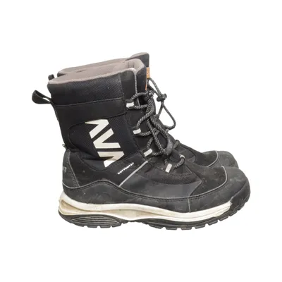 Kängor (Svart) från Kavat