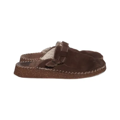 Clogs (Brown) from New Step