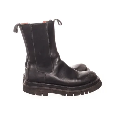 Boots (Black) from Ldn Faux leather