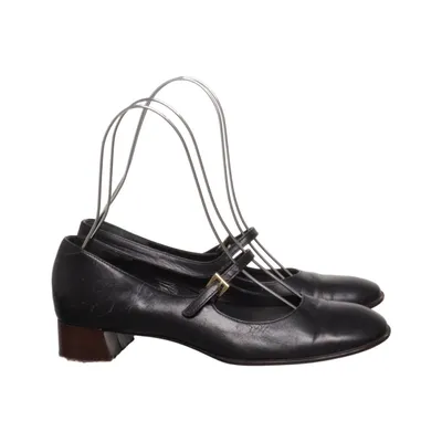 Pumps (Svart) från Prada Skinn