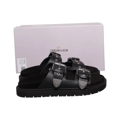 Slip-ins (Svart) från Won Hundred