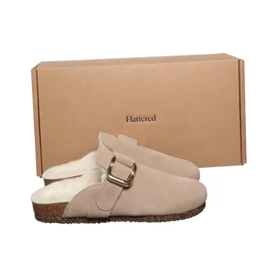 Slippers (Chloe) van Flattered Suède