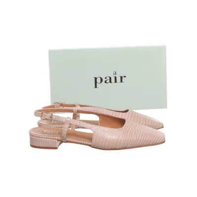 Slip-ins (Tejus Ecru) från A Pair Skinn