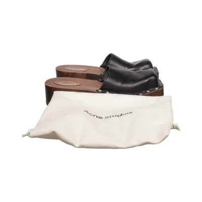 Träskor (Svart, Brun) från Acne Studios