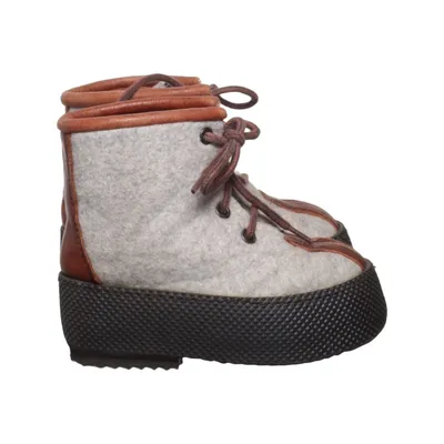Curling boots (Gray, Brown, Black) from Kavat Polyurethane, Wool