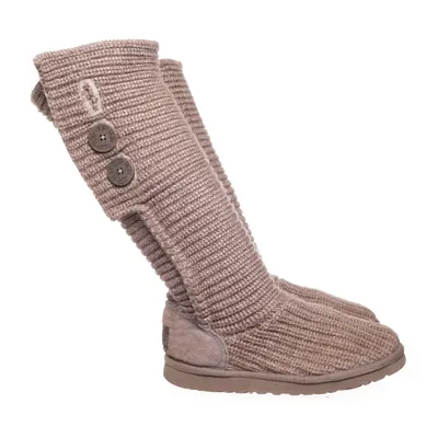 Stövlar ( Classic Cardy Triple Button ) från UGG