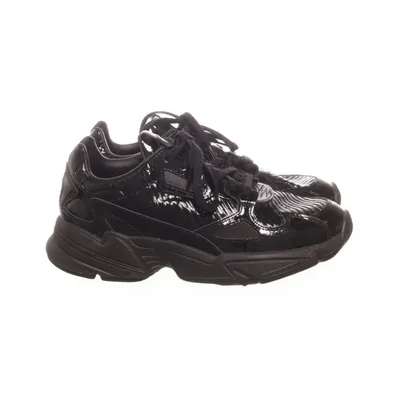 Sneakers (Svart) från Adidas