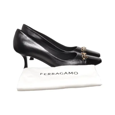 Pumps (Svart) från Salvatore Ferragamo