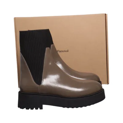 Chelsea boots (Aurora) från Flattered Skinn