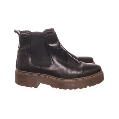 Chelsea boots (Svart) från Shoe Biz Copenhagen