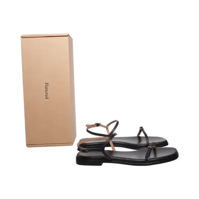 Sandaler (Alice) från Flattered Skinn