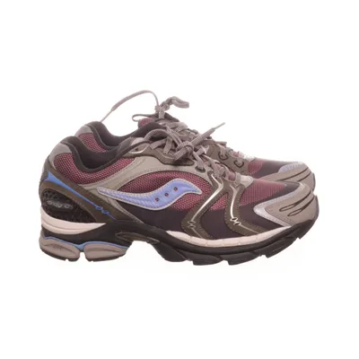 Sneakers (Triumph 4 Winter) från Saucony