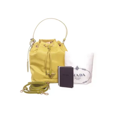 Handväska (Prada Re-Edition 1978 Re-Nylon mini-bag) från Prada