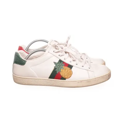 Sneakers (Ace Sneakers) från Gucci Skinn