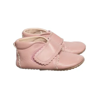 Baby booties (Pink) from Pom Pom
