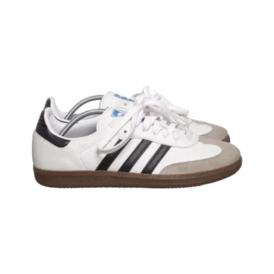 Sneakers (Vit, Svart, Grå) från Adidas