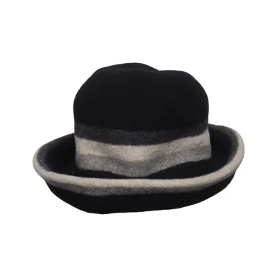 Filthatt (Vintage) från Givenchy Ull