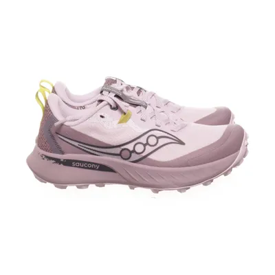 Running shoes (Peregrine 15) from Saucony