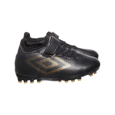 Football shoes (Velocita Matrix 1.0 Sc Ag-Ve-Jnr) from Umbro Faux leather