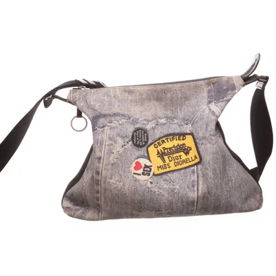 Axelremsväska (Diorella Messenger) från Christian Dior