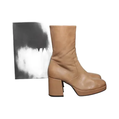 Stövletter (Beige) från Via Vai