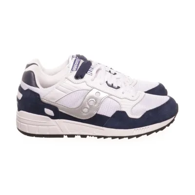 Sneakers (Shadow 5000) från Saucony Mocka