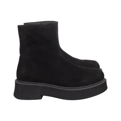 Boots (Svart) från Wakakuu