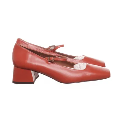 Pumps (Evan) from Flattered Leather