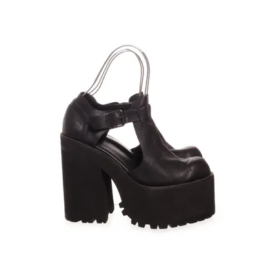 Klackskor (Svart) från Unif Skinn