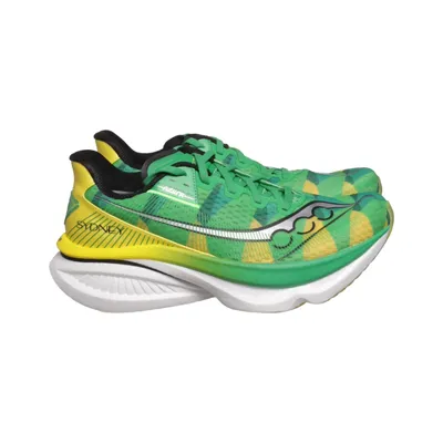 Löparskor (Endorphin Azura) från Saucony