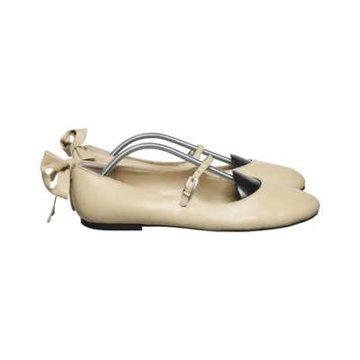Ballerines (Beige) de The Garment Cuir