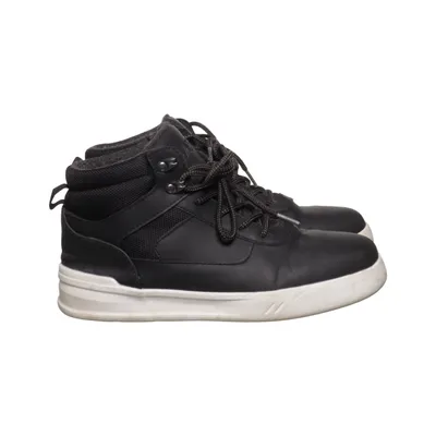 Laced boots (Black) from Warp