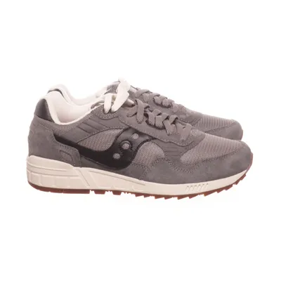 Sneakers (Shadow 5000) från Saucony Mocka