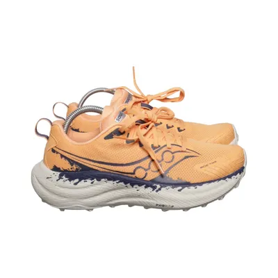 Running shoes (Ride TR3) from Saucony