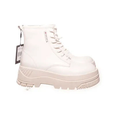 Kängor (Lace Up Flatform Boot) från Tommy Hilfiger Jeans Skinn