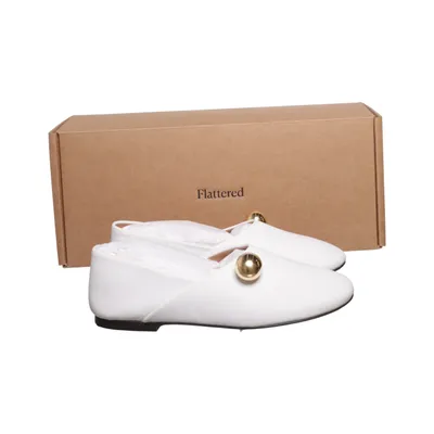 Ballet flats (Pepper) from Flattered Leather