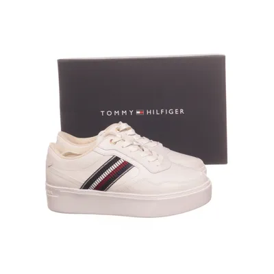 Sneakers (Stripes Platform Sneaker) från Tommy Hilfiger Skinn