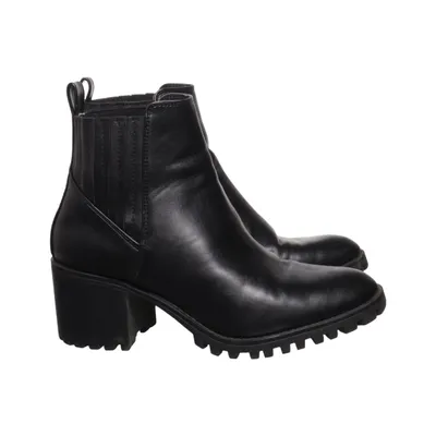 Chelsea Boots (Schwarz) von Zara Basic Collection