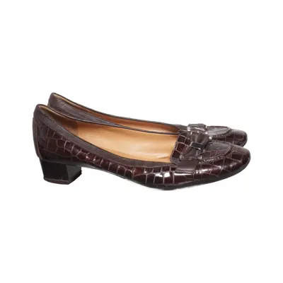 Loafers (Brown) from Voltan