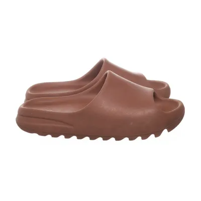 Slip-ins (Brun) från Adidas x Yeezy