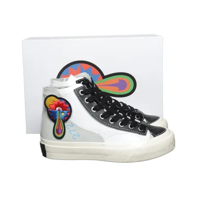 Sneakers (Vit, Svart, Grå) från Byredo