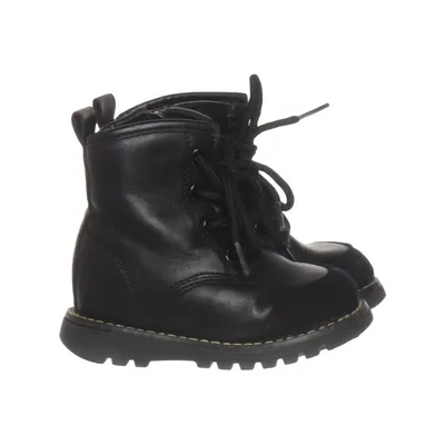 Laced boots (Black) from Mino