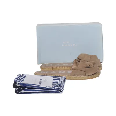 Slip-ins (Brown) from Manebí