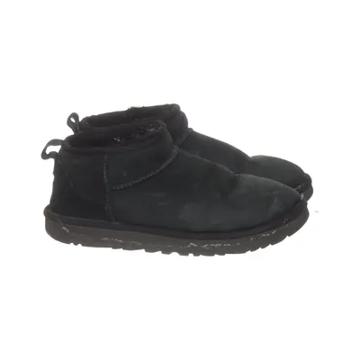 Ankle boots (lassic Ultra Mini) from UGG